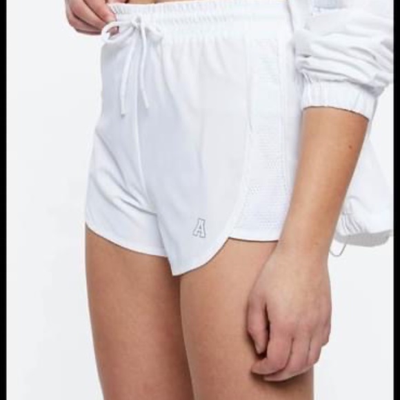 Windbreaker shorts - Picture 1 of 4